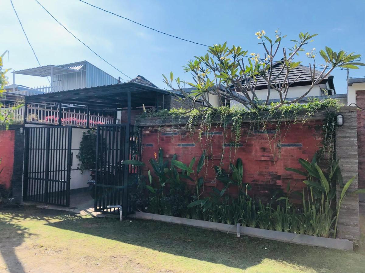 Villa Triyuna, Our Little Paradise Banjar  المظهر الخارجي الصورة